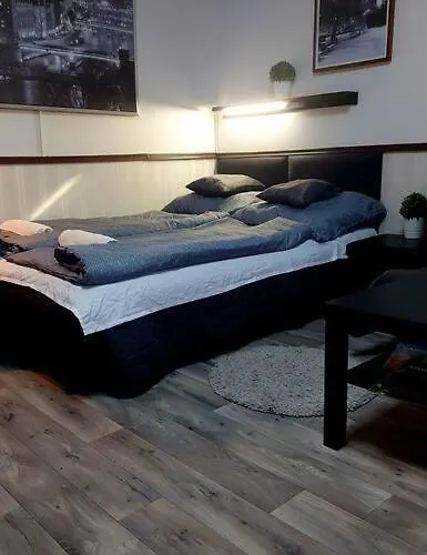Delux Castle Buda Deluxe * بودابست